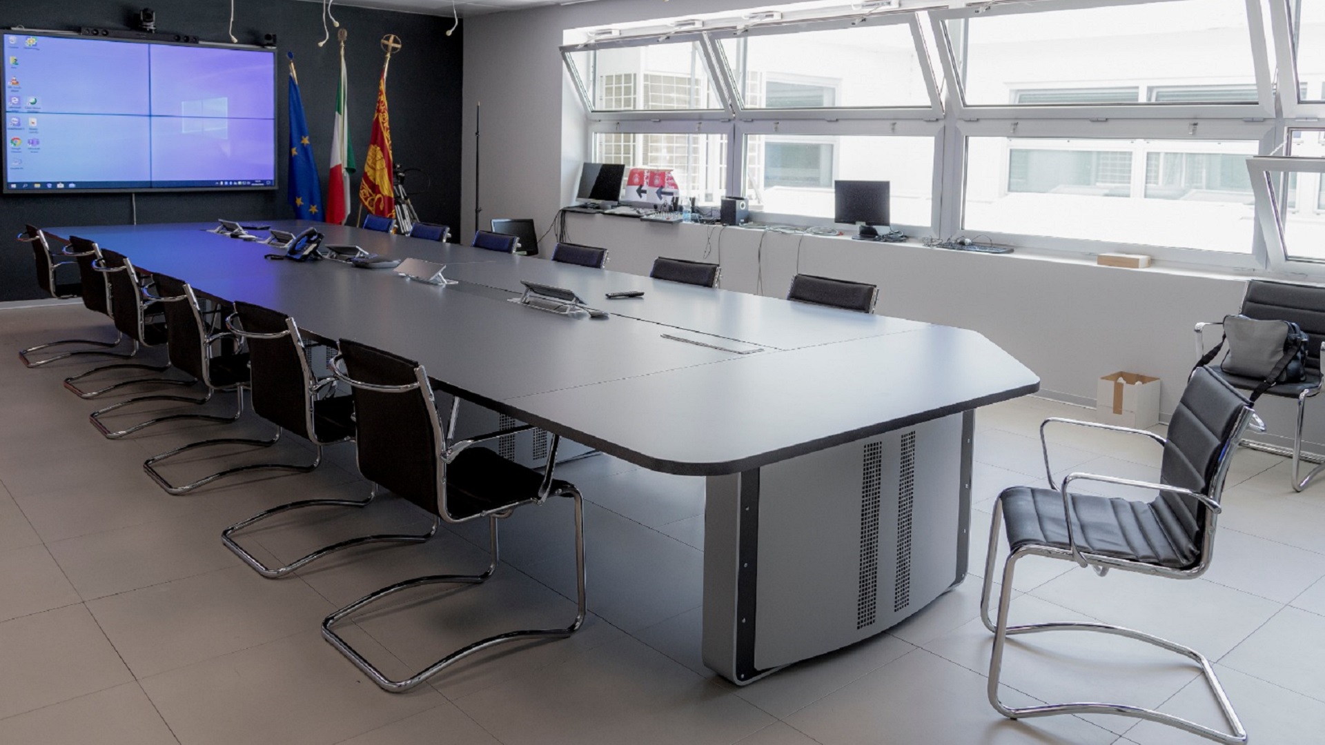 meetinf room furniture meeting table tekno