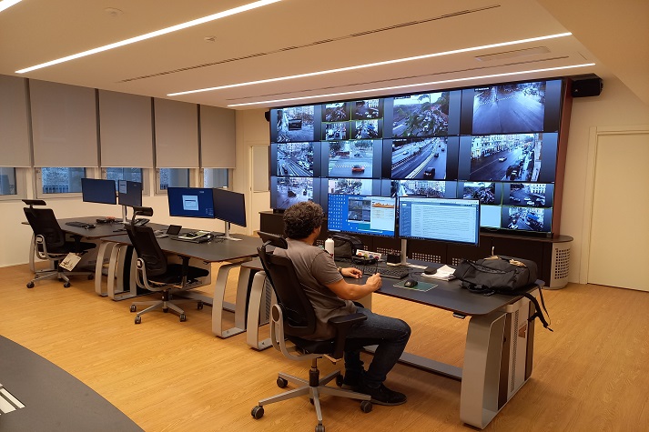 control center for Rome Moblity - consoles and videowall furnitures