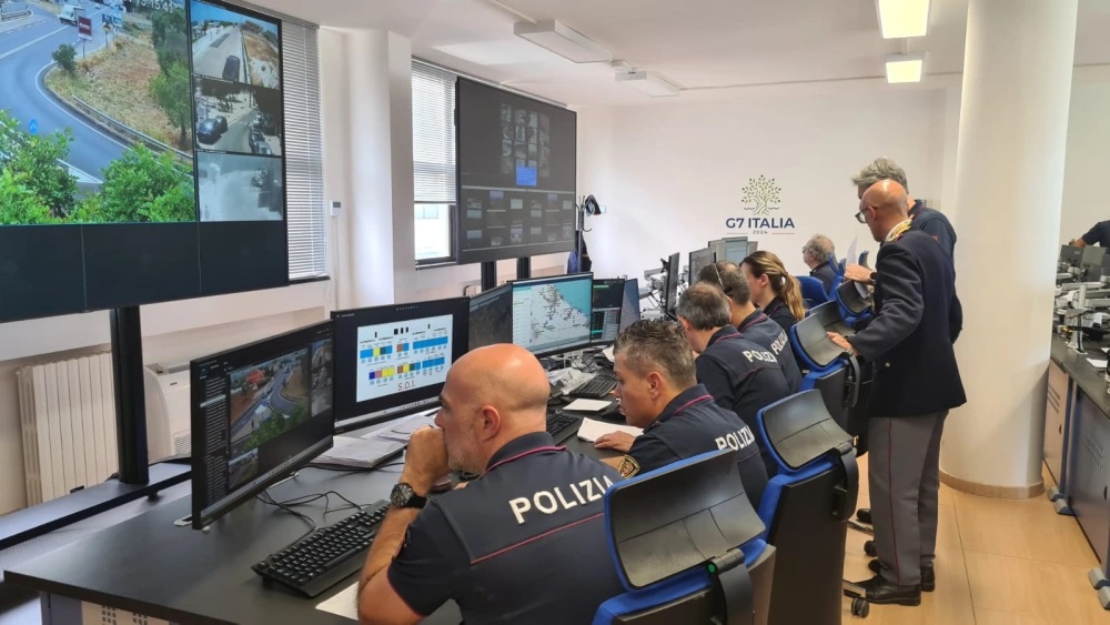 sala-operativa-interforze-brindisi-g7-control-room-bosco